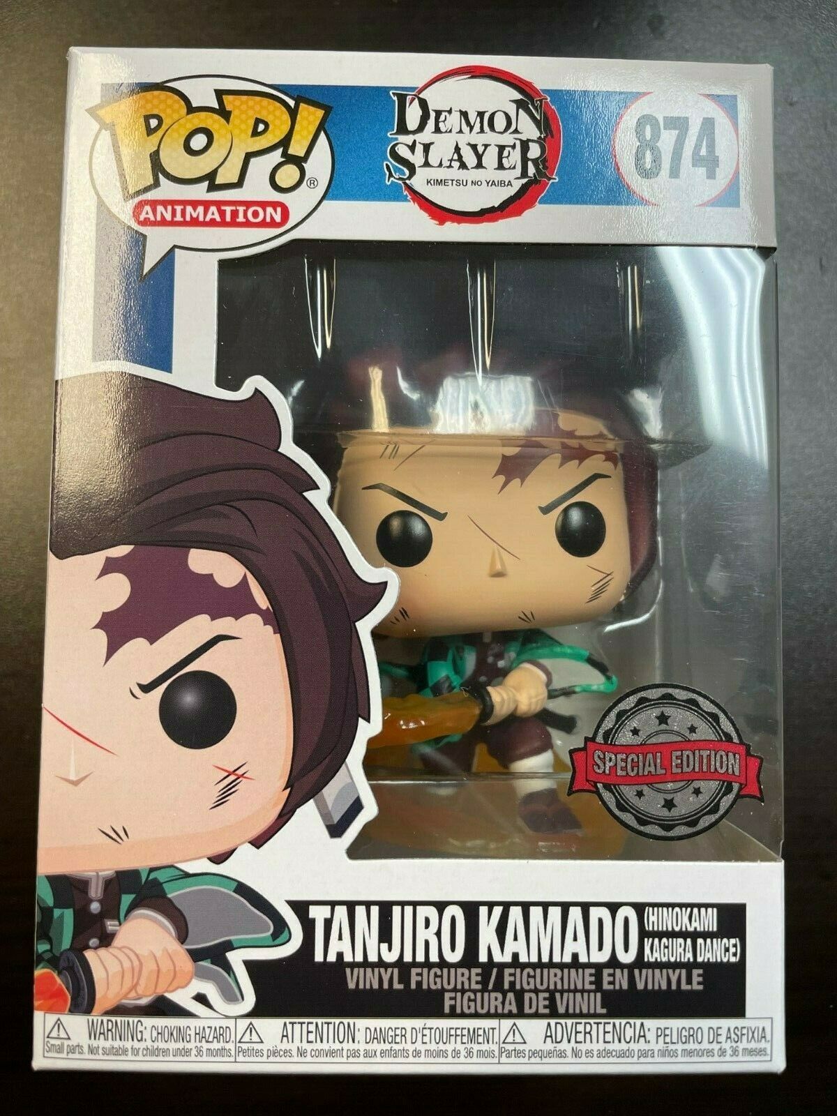 Funko Pops del ánime Demon Slayer con los personajes principales